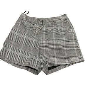 Plaid Zip Front Crop Top with Ring Pull – Black & White